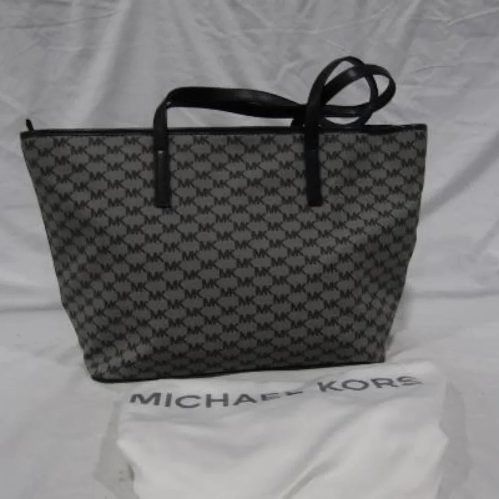 EUC Michael Kors Emry Signature Canvas Black Grey Large Zip Tote w/ Dustbag - Picture 3 of 5